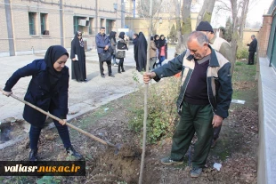 برگزاری مراسم درختکاری در دانشکده فنی و حرفه ای دختران ولی عصر (عج) با شعار"هر دانشجو یک درخت" 6