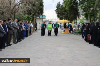 به مناسبت فرا رسیدن دهه کرامت؛
حضور خادمان آستان قدس رضوی(ع) در دانشکده فنی و حرفه ای انقلاب اسلامی تهران