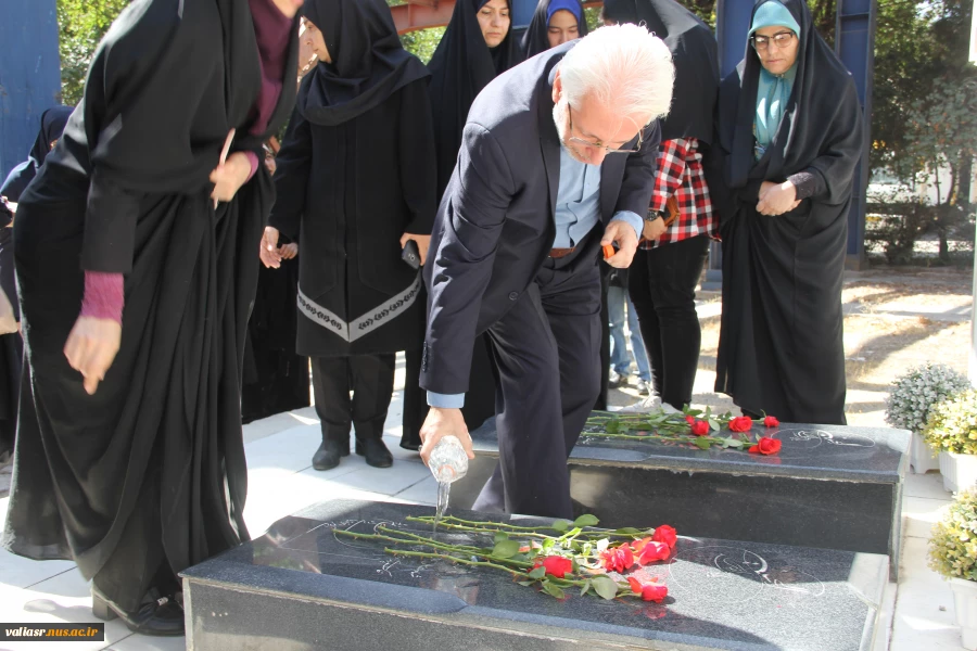 تجدید میثاق دانشگاهیان دانشکده ملی مهارت ولی عصر(عج) با شهدای والا مقام گمنام دانشکده 2