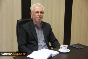 جلسه پیشگیری از زمینه های آسیب پذیری و ارتقای سلامت دانشجویاندر دانشکده ولی عصر(عج) برگزار شد 4